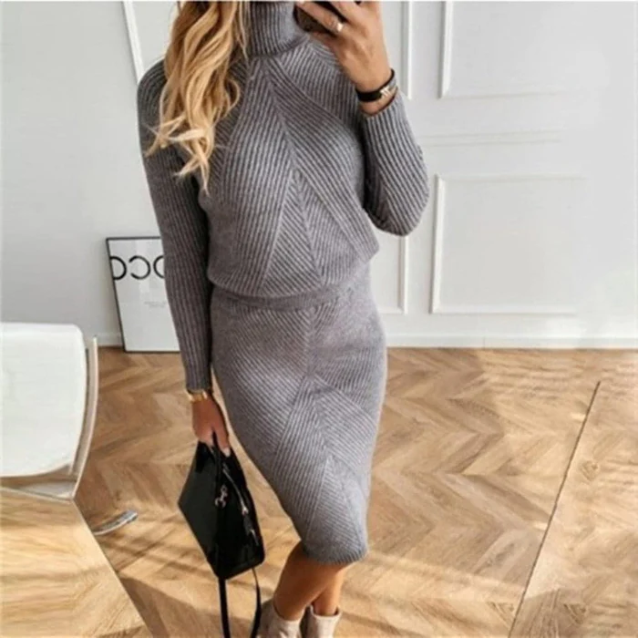 Emma – Elegant and comfortable turtleneck sweater dress