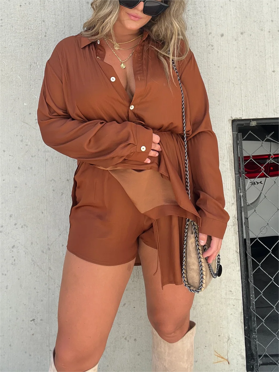 Women's Shirt Dress - Mini Length - Long Sleeves