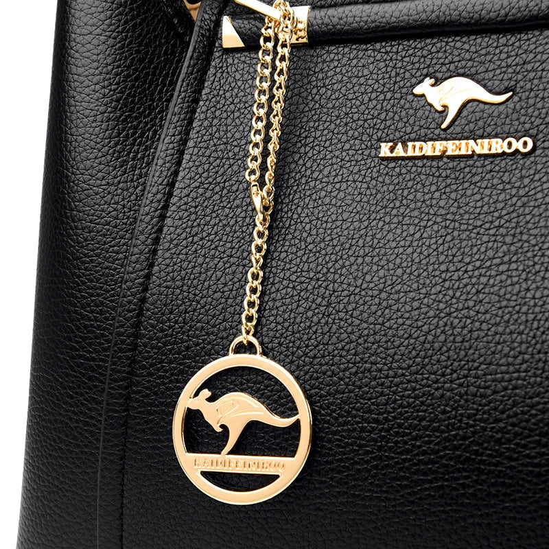Elegant Leather Shoulder Bag by Élise