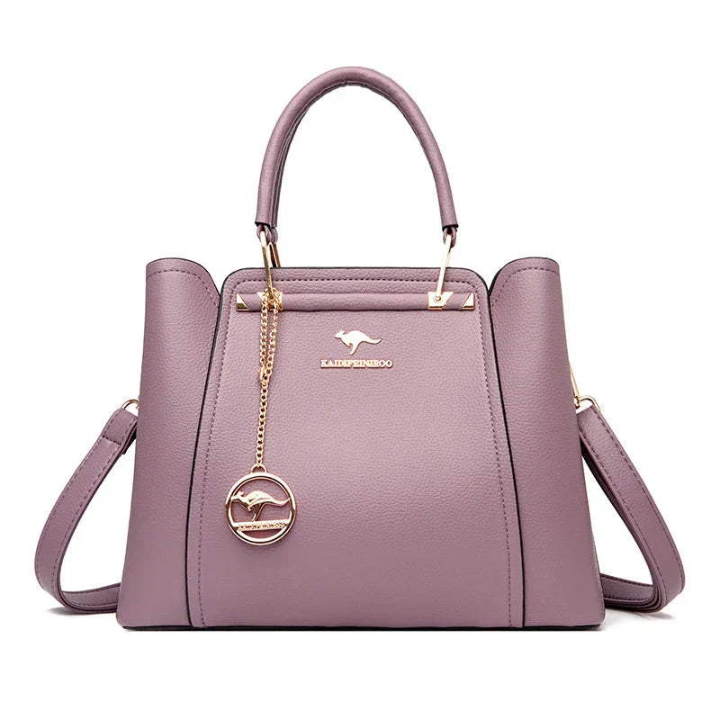 Elegant Leather Shoulder Bag by Élise