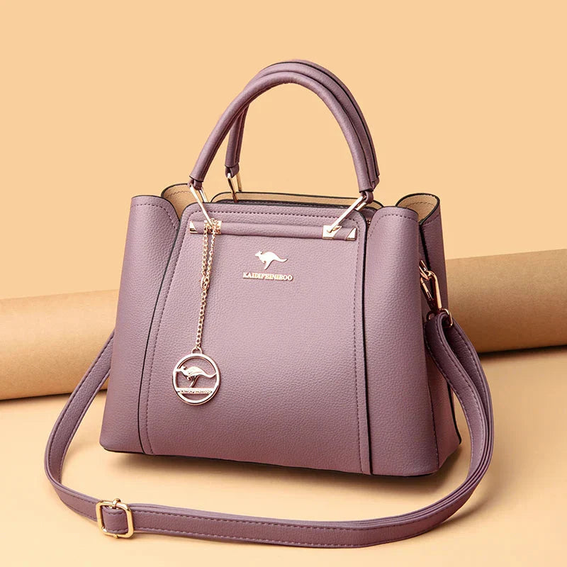 Elegant Leather Shoulder Bag by Élise