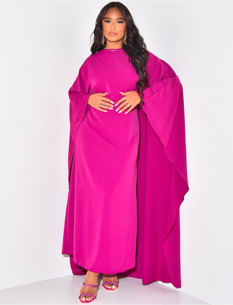 Léa Elegant Fluid Cape Dress