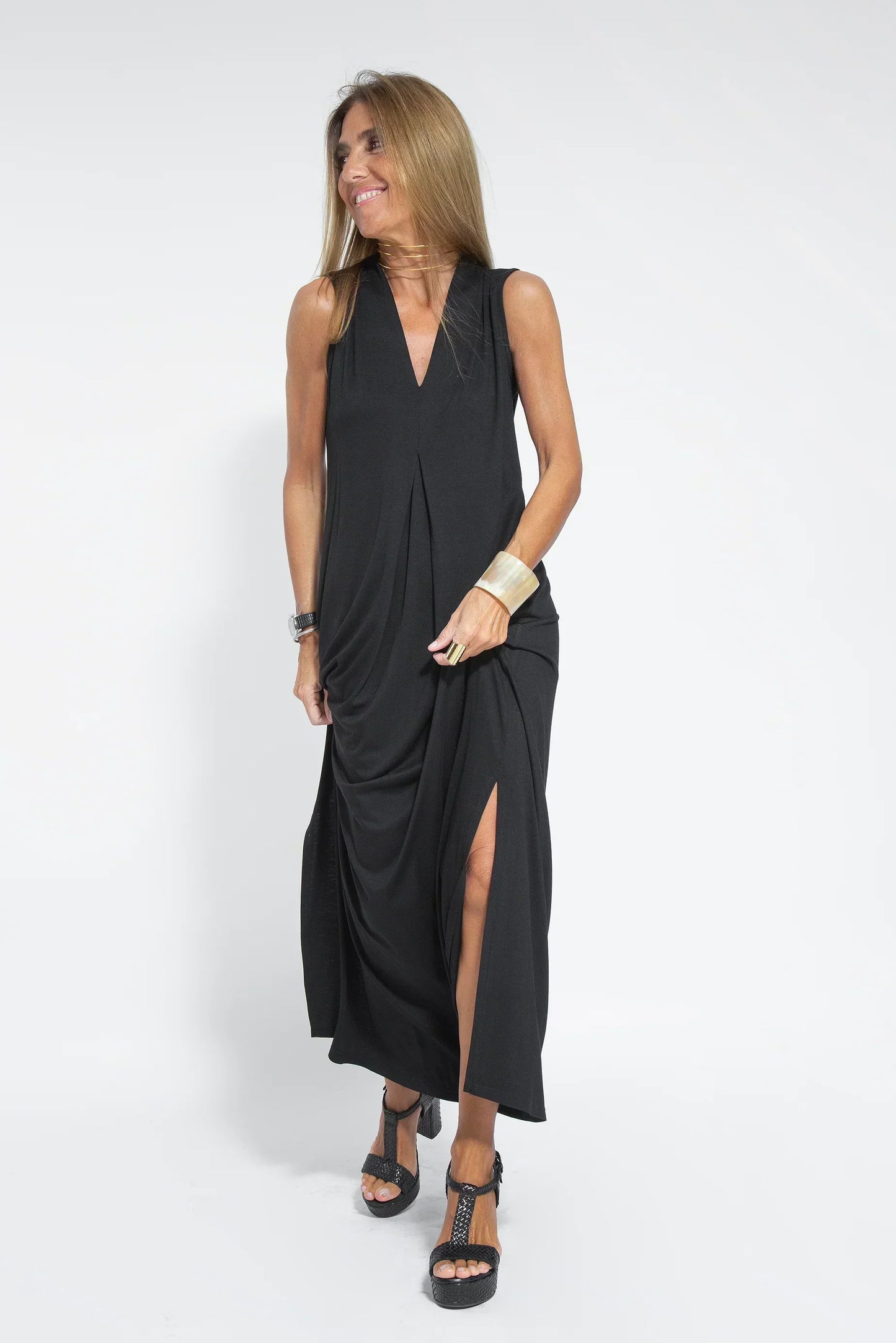 Long Dress for Women – Sleeveless – V-Neck