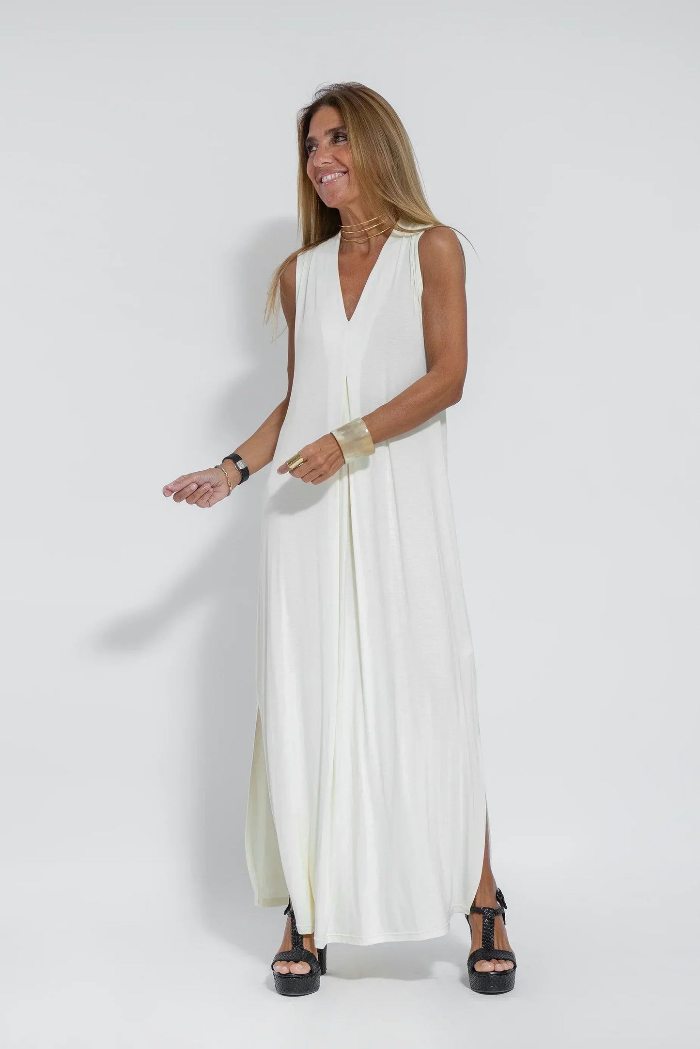 Long Dress for Women – Sleeveless – V-Neck