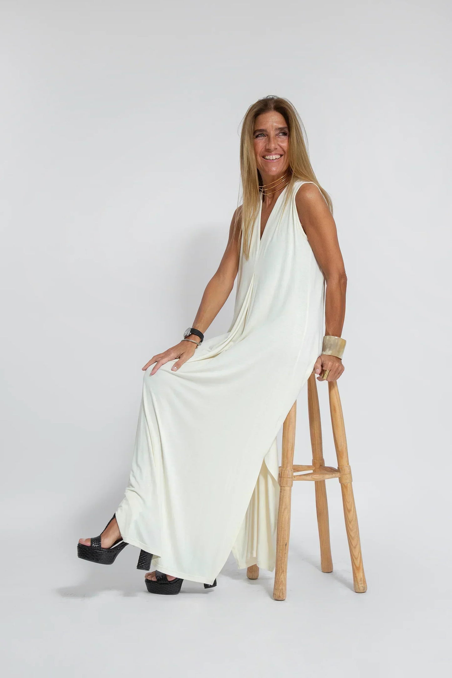 Long Dress for Women – Sleeveless – V-Neck