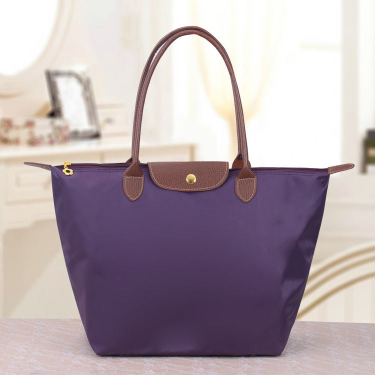 Emma – Elegant and practical faux leather shoulder bag