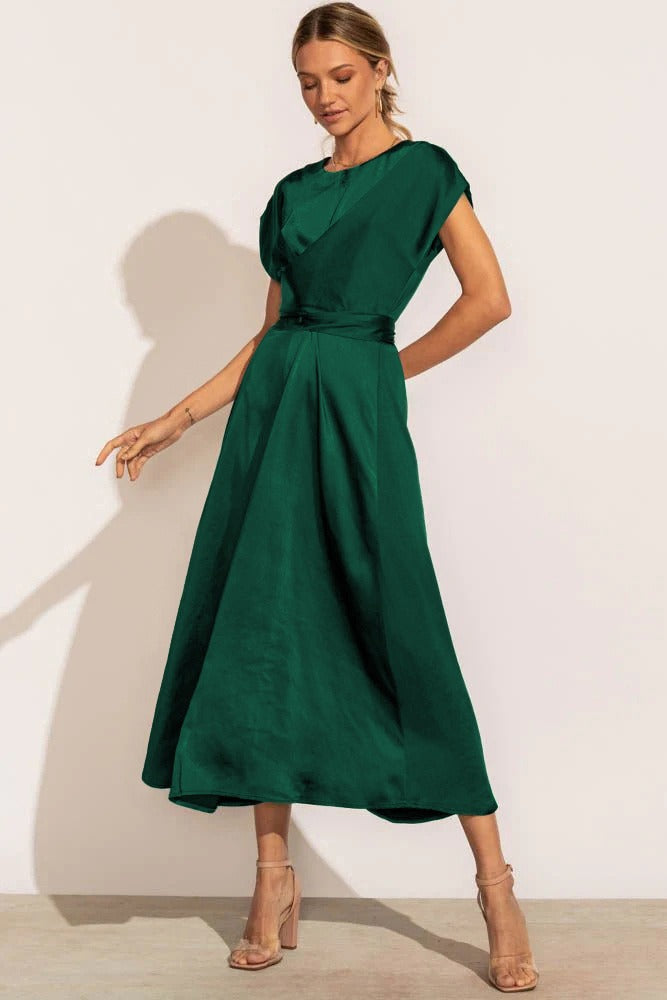 Women's Midi Dress - Sleeveless Adjustable Size