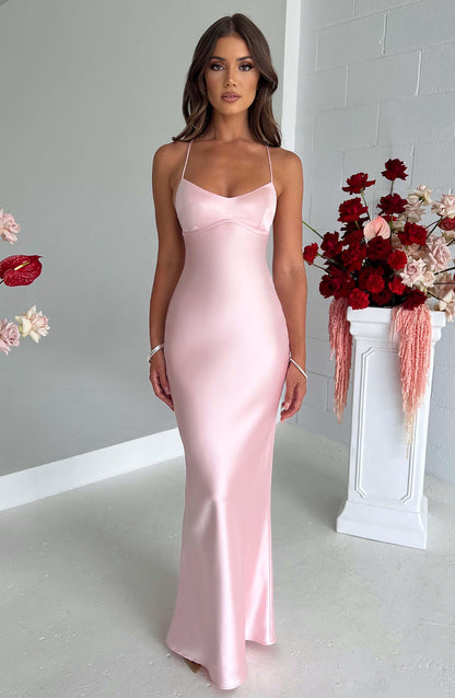 Sophie – Elegant satin long dress with open back and crossed ties