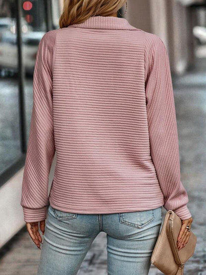Emma – Soft ribbed zip collar sweater