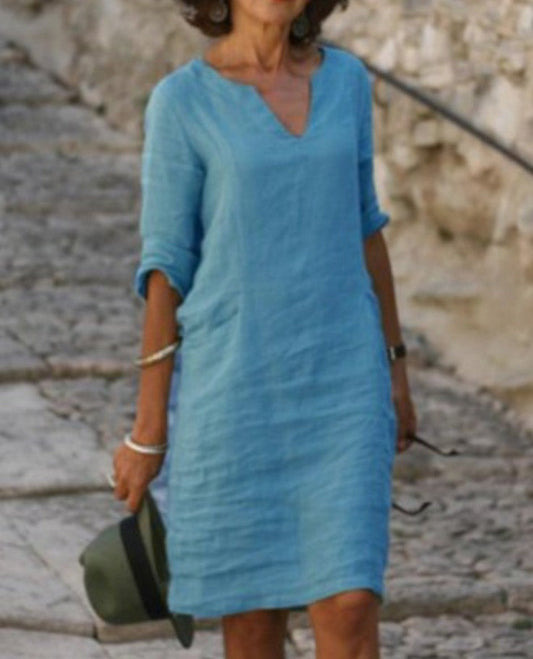 Léa – Soft and elegant linen dress with V-neck
