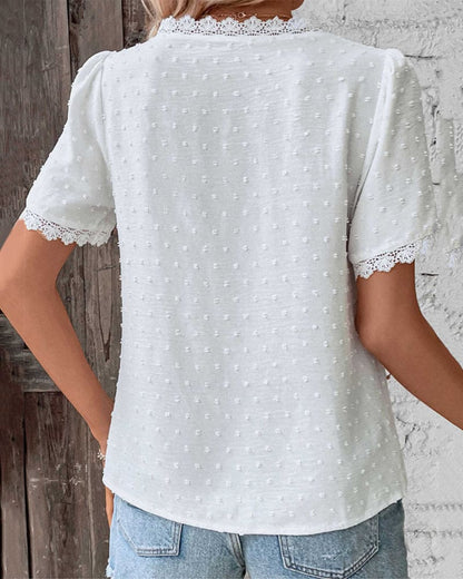 Emma Blouse Soft and Elegant in Lace