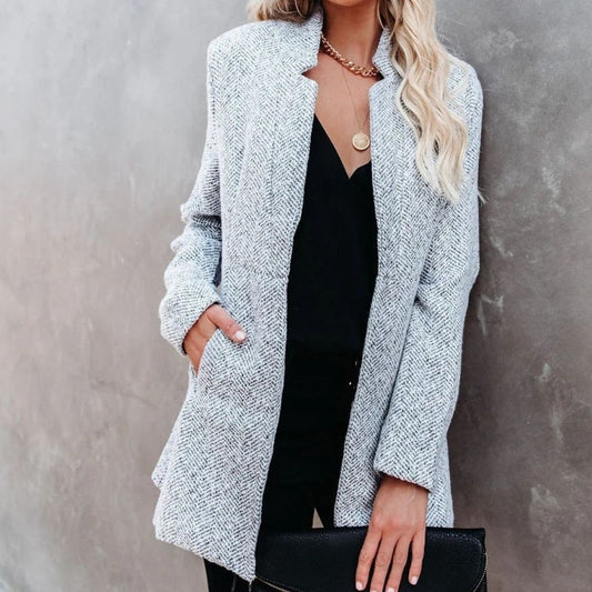 Emma – Elegant and warm tweed jacket