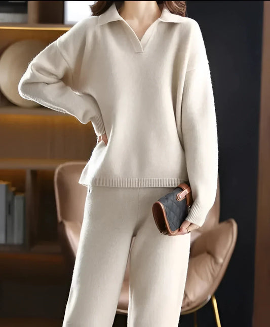 Emma Soft Cashmere Set – Luxury Sweater and Pants