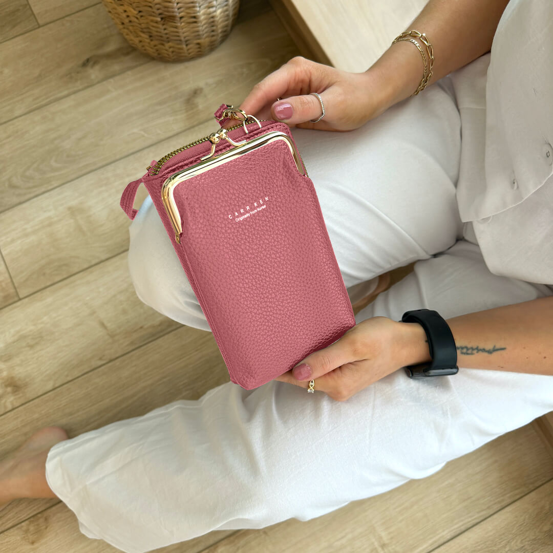 Léna Elegant Mini Phone Bag in Vegan Leather