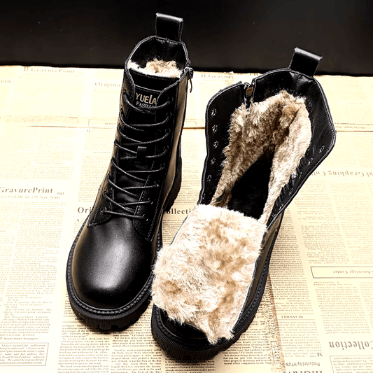 Léa – Elegant boots in sustainable cashmere