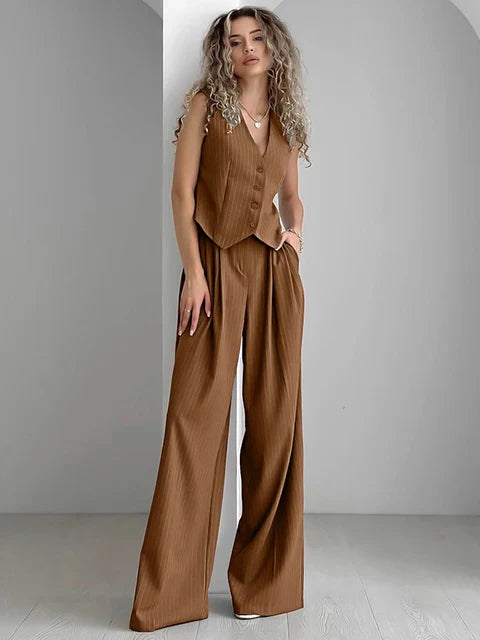 Women's Set - Fitted Sleeveless Vest & Wide Pants