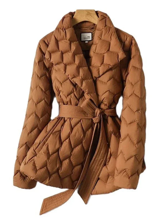 Sophie – Elegant quilted down jacket with diamond pattern