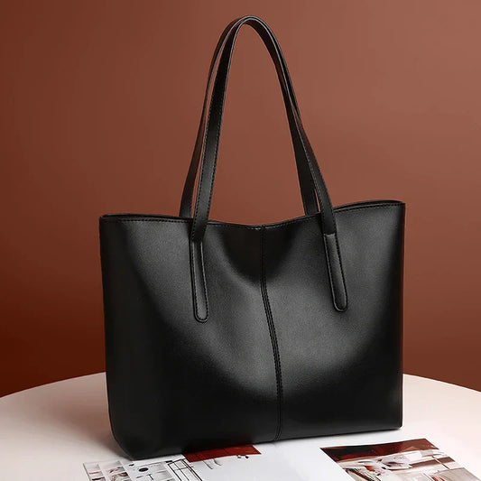 Sophie Elegant Handbag - Elegance and Comfort