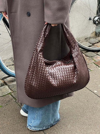 Elegant Woven Leather Hobo Bag Sophie
