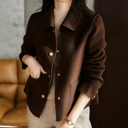 Sophie Élégant et Doux Manteau Court