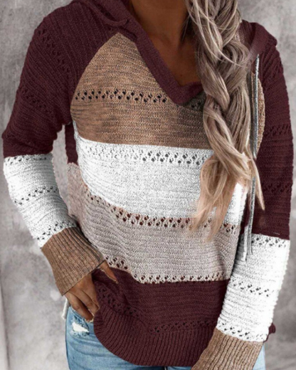 Sophie – Soft and Breathable Striped Knitted Hoodie