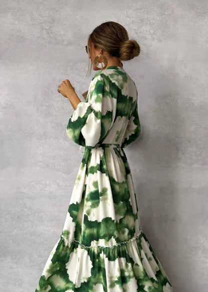 Emma | Long and fluid elegant dress with V-neck and light sleeves