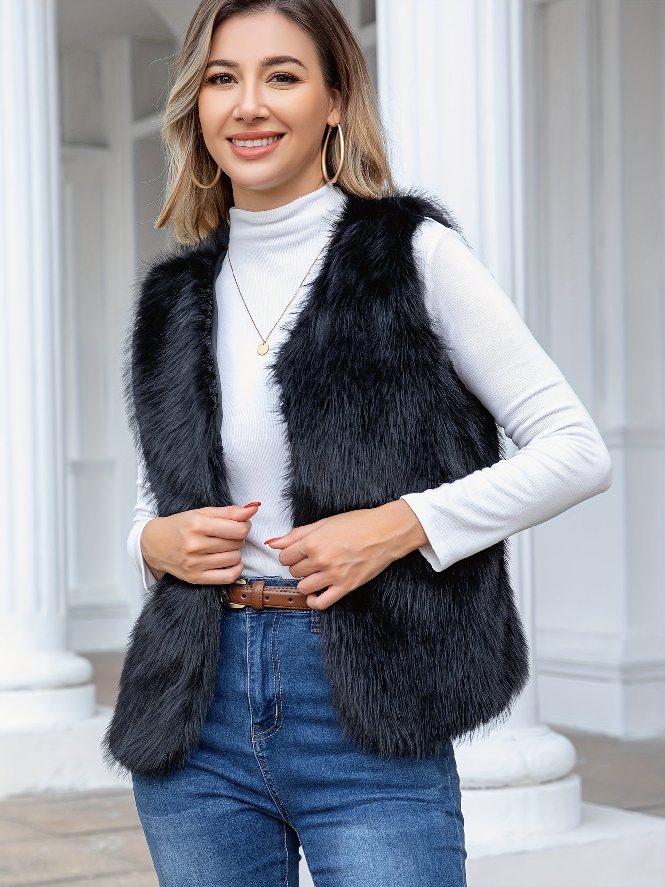 Sophie chic vest in faux fur