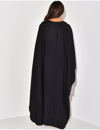 Léa Elegant Fluid Cape Dress
