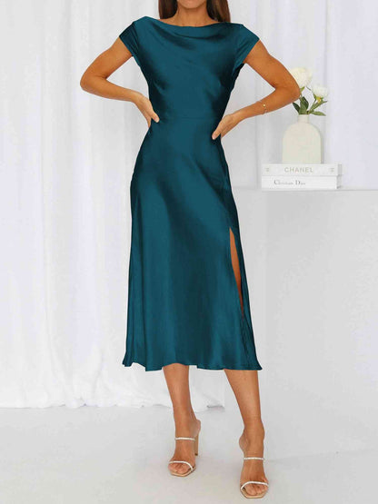 Léa Elegant Sleeveless Midi Dress