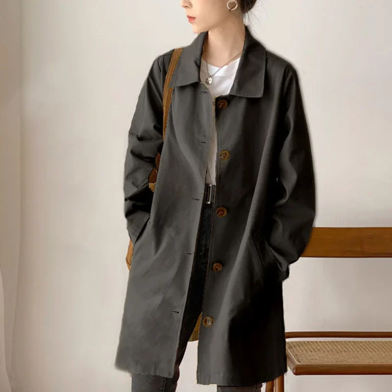 Emma – Élégant trench long à col tailleur