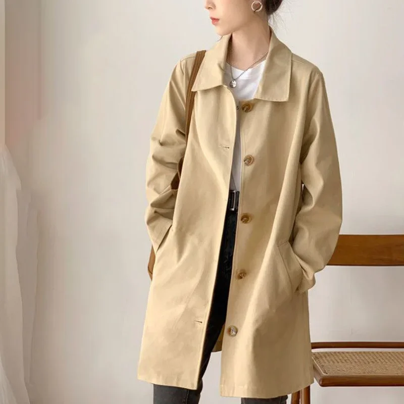 Emma – Élégant trench long à col tailleur