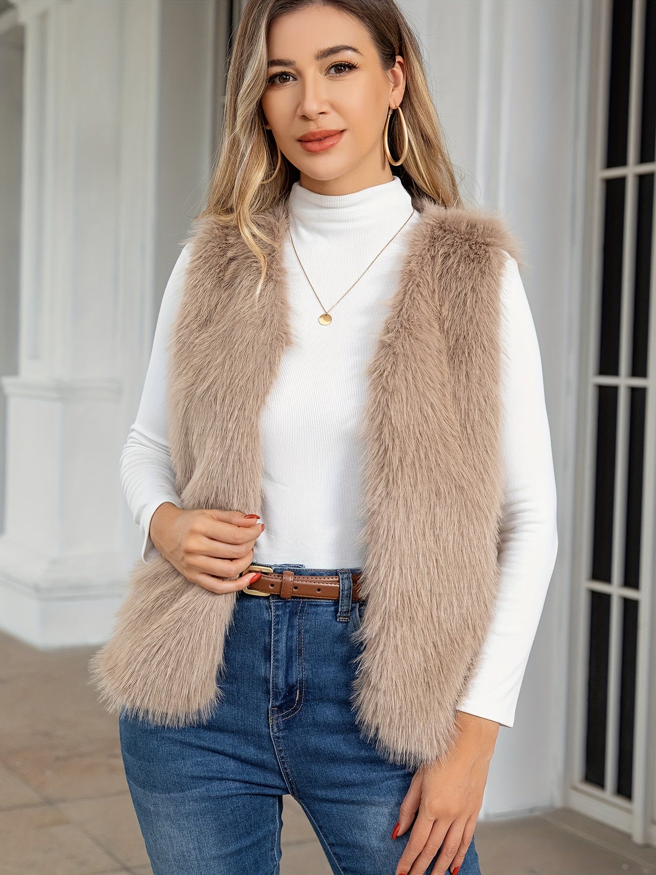 Sophie chic vest in faux fur