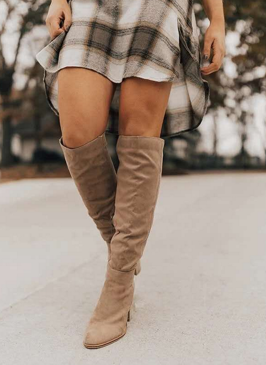 Sophie – High boots in soft suede with elegant heels