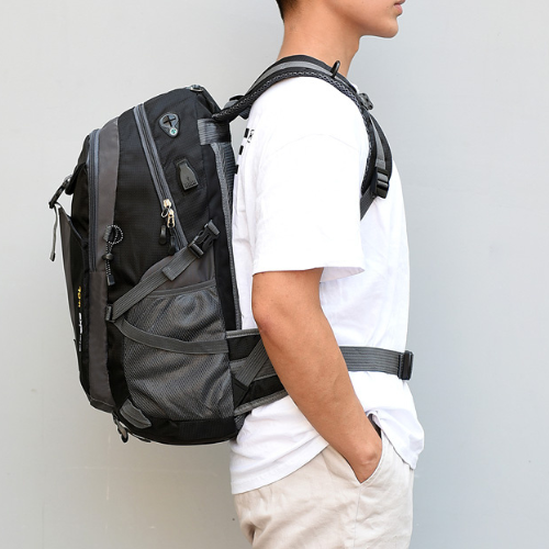 Sac À Dos De Randonnée 40L Avec Adaptateur USB Pour Randonneurs Connectés