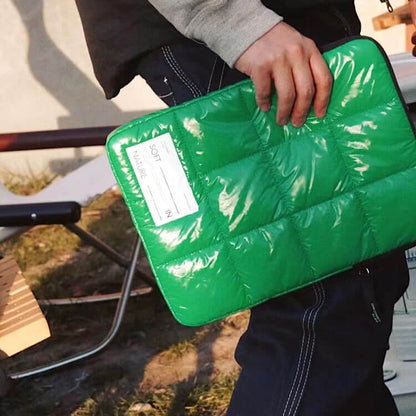 Sophie – Elegant and Protective Puffer Case for MacBook & iPad